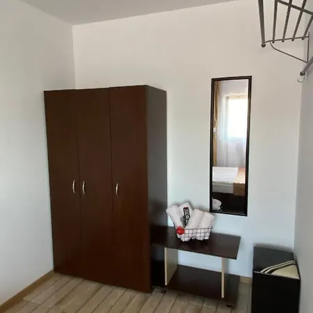 Casa De La 3* Corbu (Constanta)